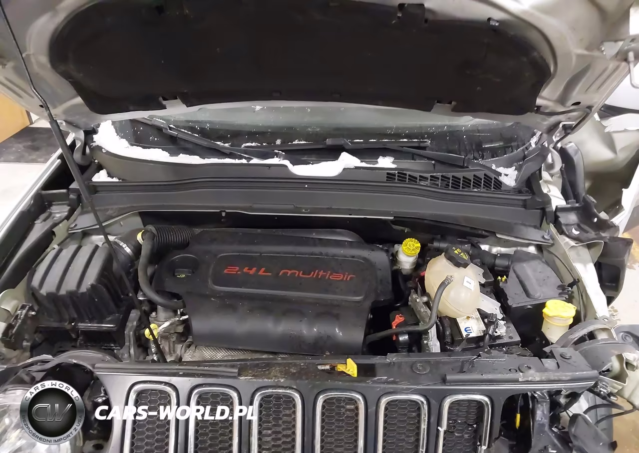 2017 Jeep Renegade Latitude 4X4 VIN:ZACCJBBBXHPG44423 - 10