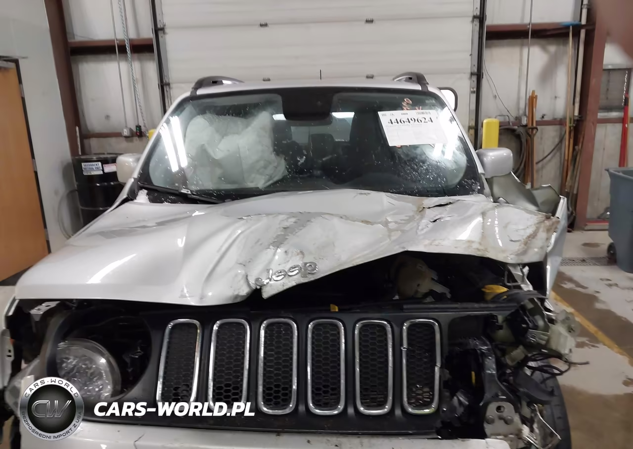 2017 Jeep Renegade Latitude 4X4 VIN:ZACCJBBBXHPG44423 - 12