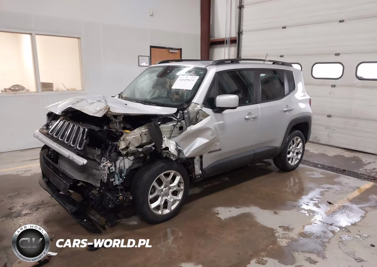 2017 Jeep Renegade Latitude 4X4 VIN:ZACCJBBBXHPG44423 - 2
