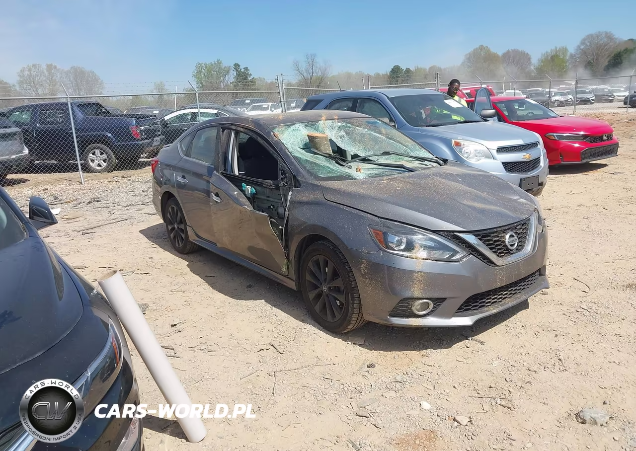 2017 Nissan Sentra Sr – zdjęcie 1 z 17