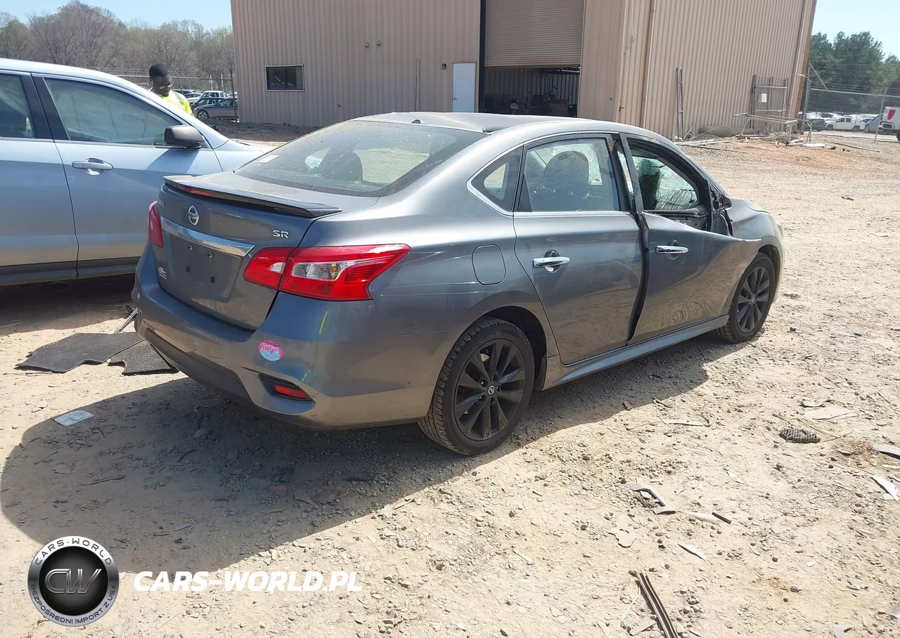 2017 Nissan Sentra Sr VIN:3N1AB7AP4HY267777 - 4