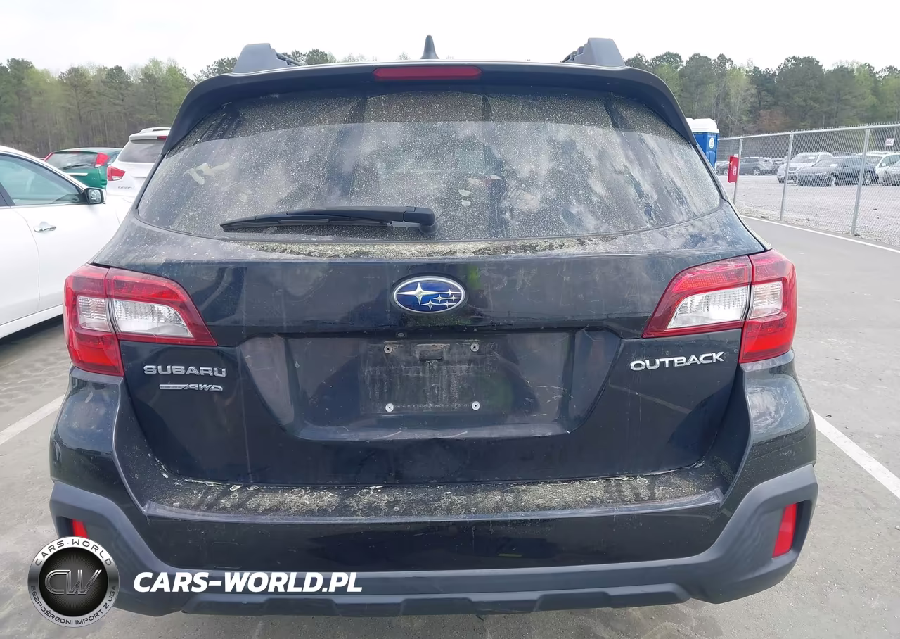 2018 Subaru Outback 2.5I Premium VIN:4S4BSAFC3J3244831 - 16