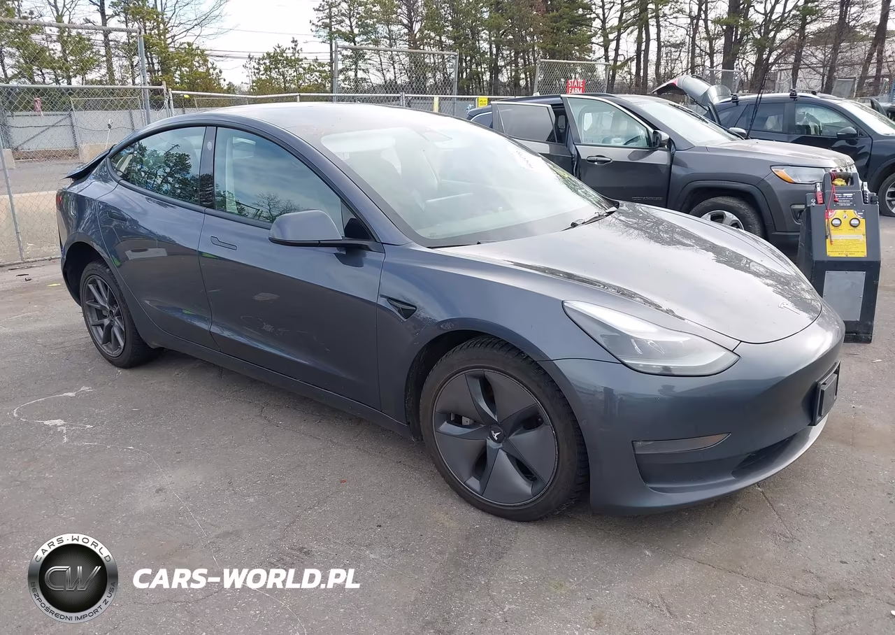 2022 Tesla Model 3 Long Range Dual Motor All-Wheel Drive