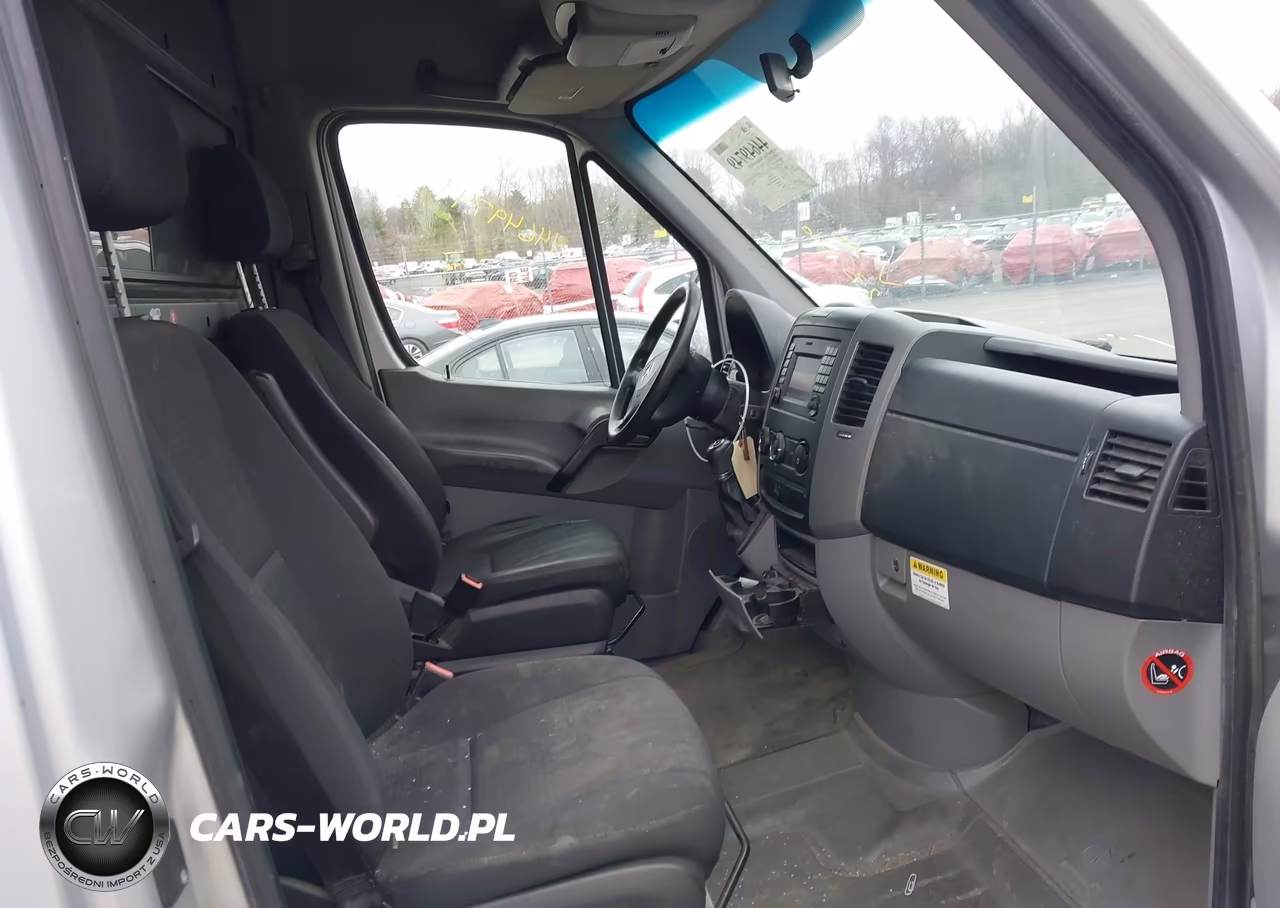 2017 Mercedes-Benz Sprinter 2500 Standard Roof V6 VIN:WD3PE7CD9HP574231 - 5
