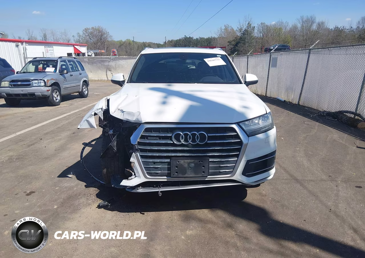 2018 Audi Q7 2.0T Premium VIN:WA1LHAF73JD040528 - 12