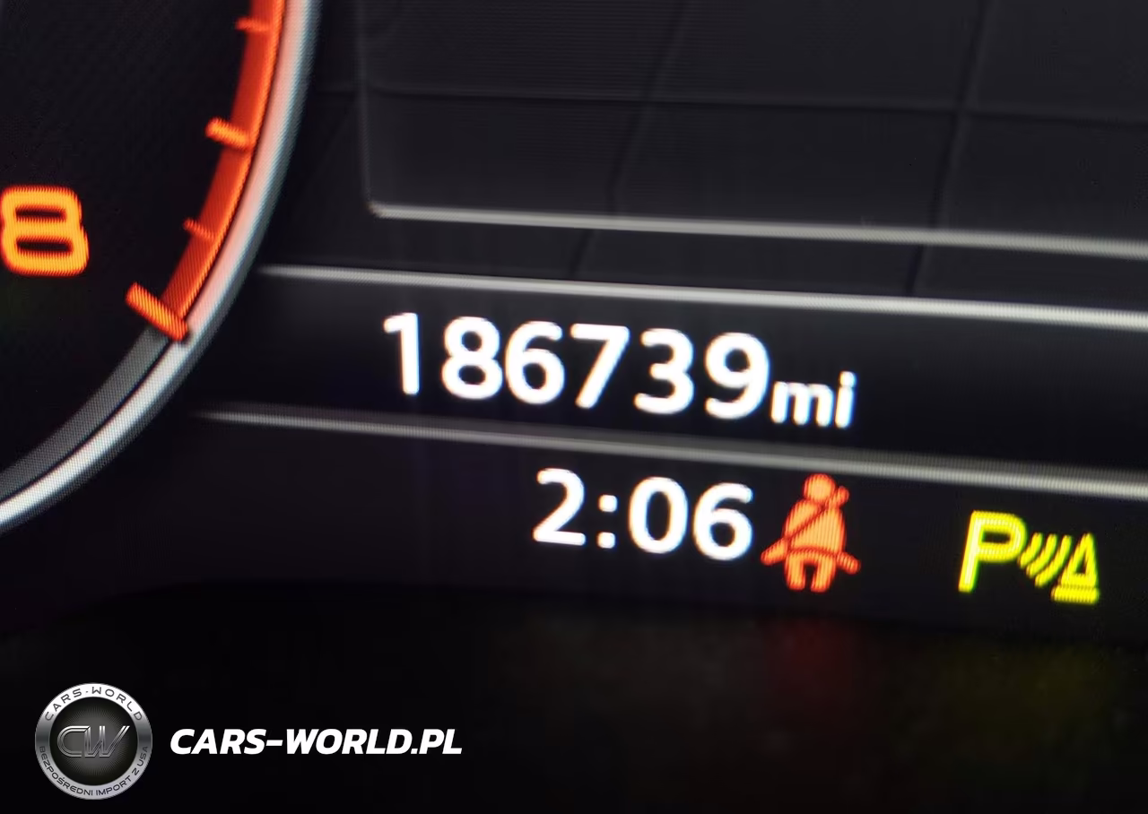 2018 Audi Q7 2.0T Premium VIN:WA1LHAF73JD040528 - 15