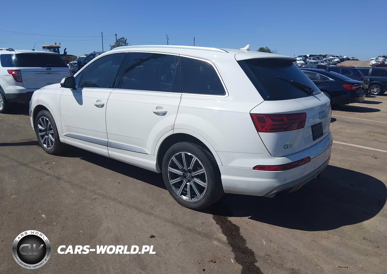2018 Audi Q7 2.0T Premium VIN:WA1LHAF73JD040528 - 3