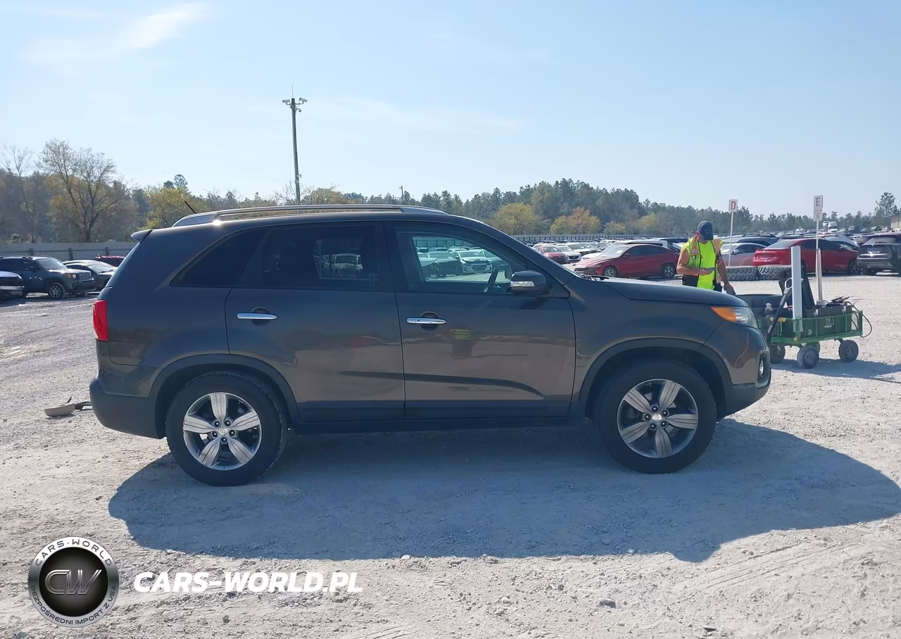 2013 Kia Sorento Ex VIN:5XYKU3A64DG419891 - 14