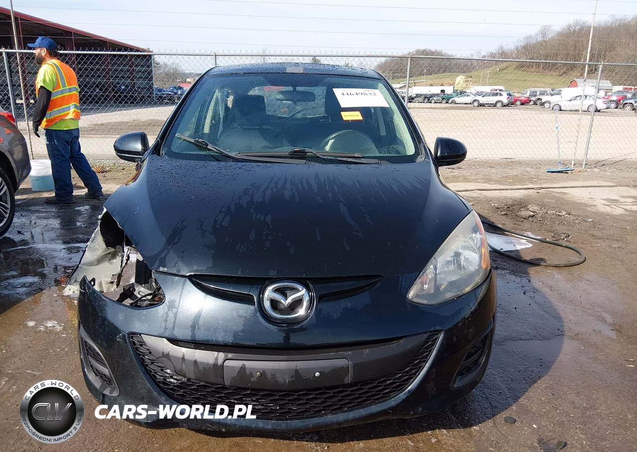 2014 Mazda Mazda2 Sport VIN:JM1DE1KZ1E0181220 - 12