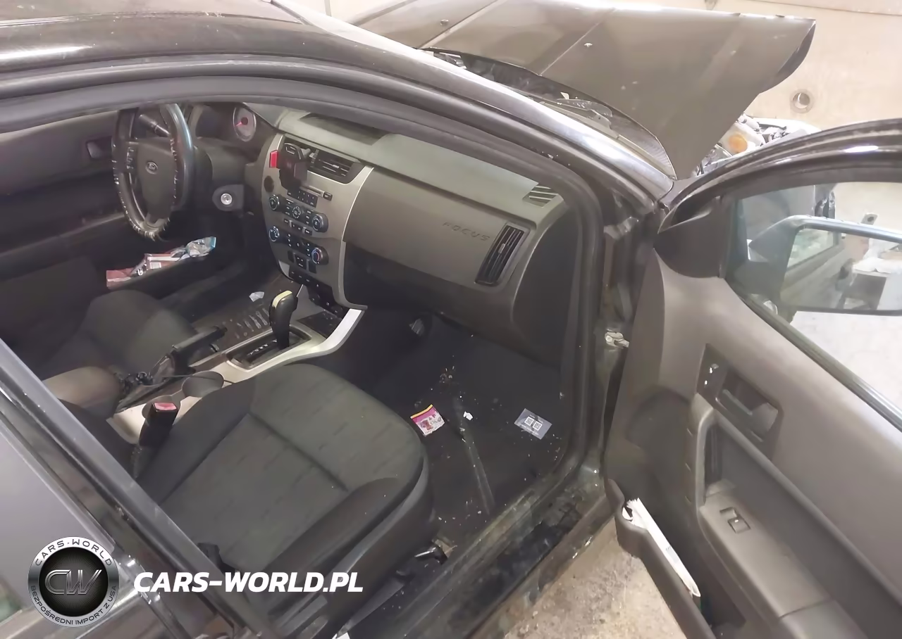 2010 Ford Focus Se VIN:1FAHP3FN5AW108122 - 5