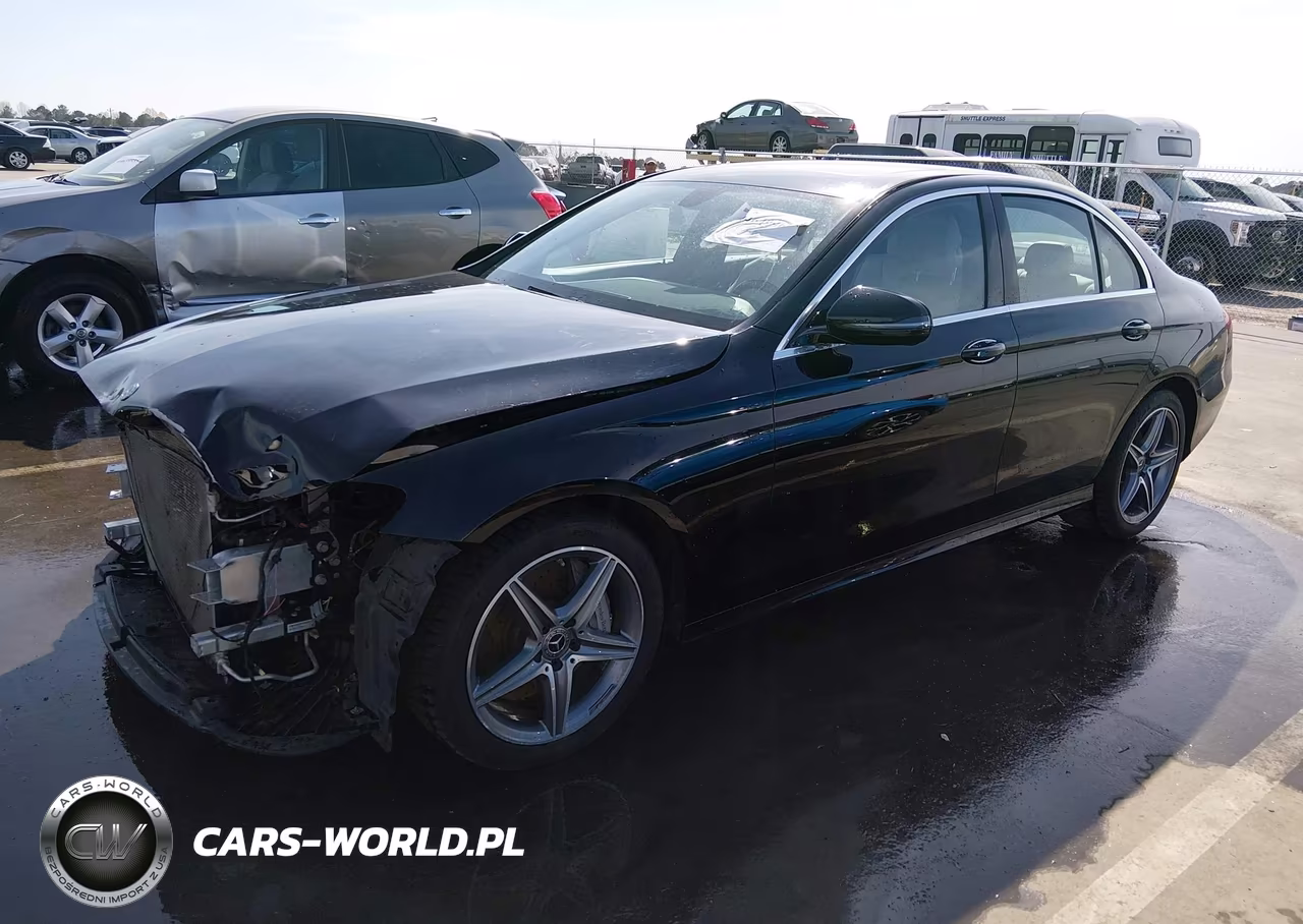 2017 Mercedes-Benz E 300 VIN:WDDZF4JB2HA236271 - 2