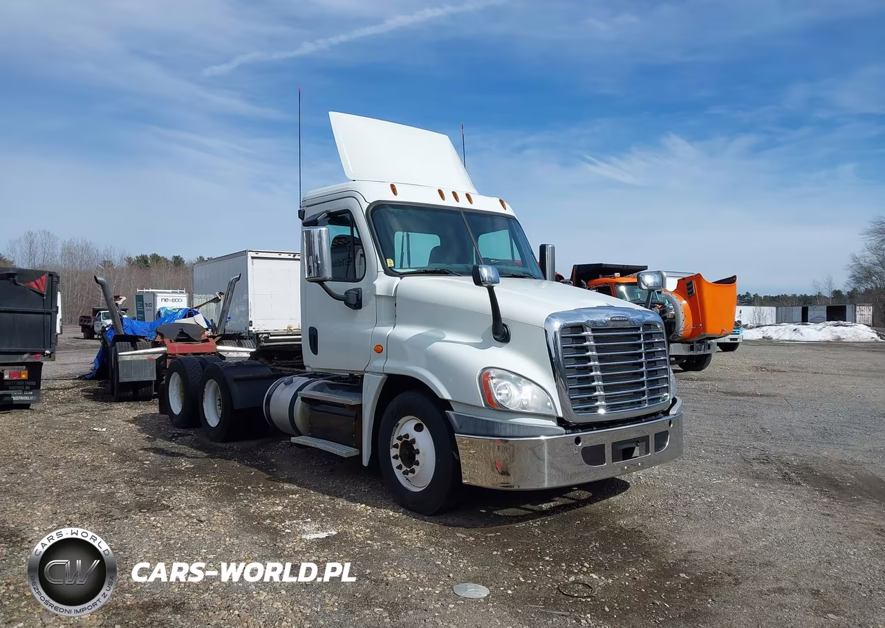 2018 Freightliner Cascadia 125 – zdjęcie 1 z 15