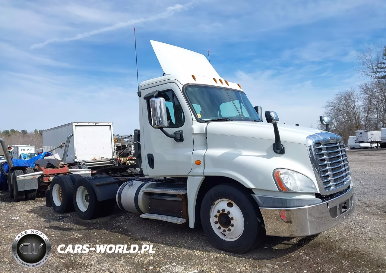 2018 Freightliner Cascadia 125 VIN:1FUJGEDR9JLJY6717 - 13