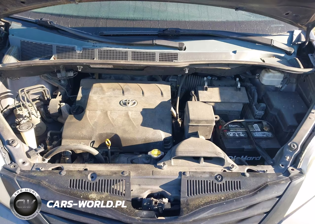 2012 Toyota Sienna Base V6 7 Passenger VIN:5TDZK3DC3CS250373 - 10