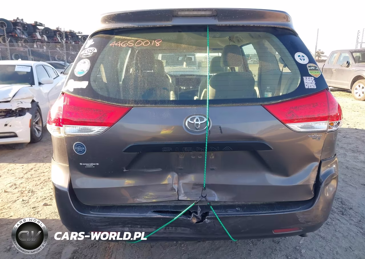2012 Toyota Sienna Base V6 7 Passenger VIN:5TDZK3DC3CS250373 - 6