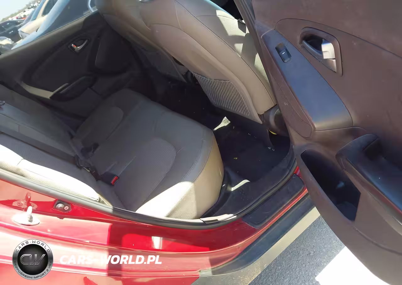 2015 Hyundai Tucson Se VIN:KM8JU3AG8FU042404 - 8