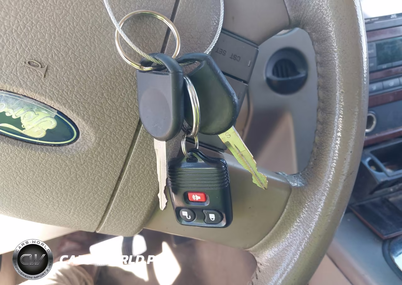2005 Ford F-150 Lariat-Xlt VIN:1FTPW12505FB05010 - 11
