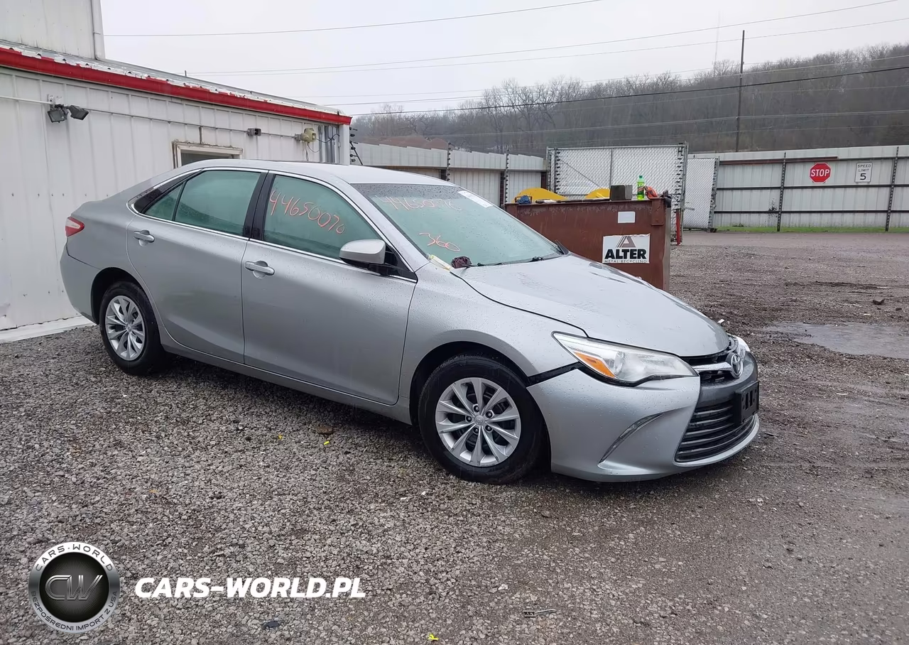 2017 Toyota Camry Le