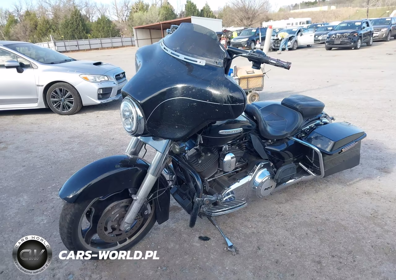 2011 Harley-Davidson Flhtk VIN:1HD1KEM15BB676996 - 2