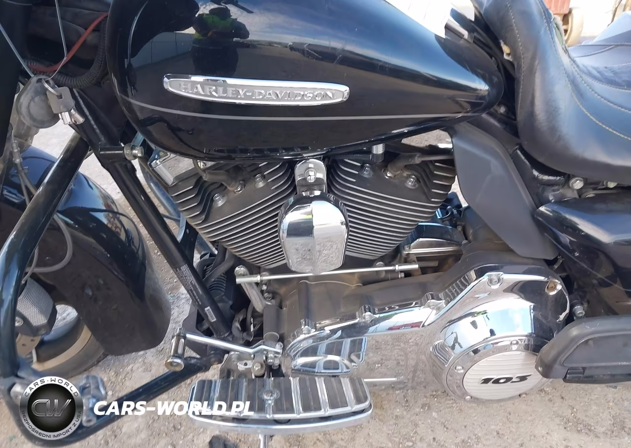2011 Harley-Davidson Flhtk VIN:1HD1KEM15BB676996 - 9