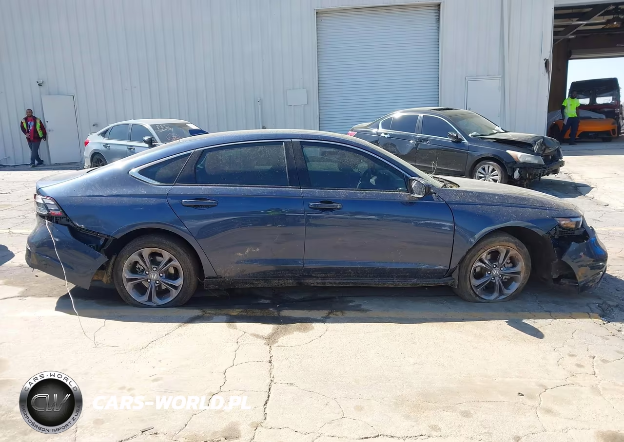 2024 Honda Accord Ex VIN:1HGCY1F32RA092654 - 13