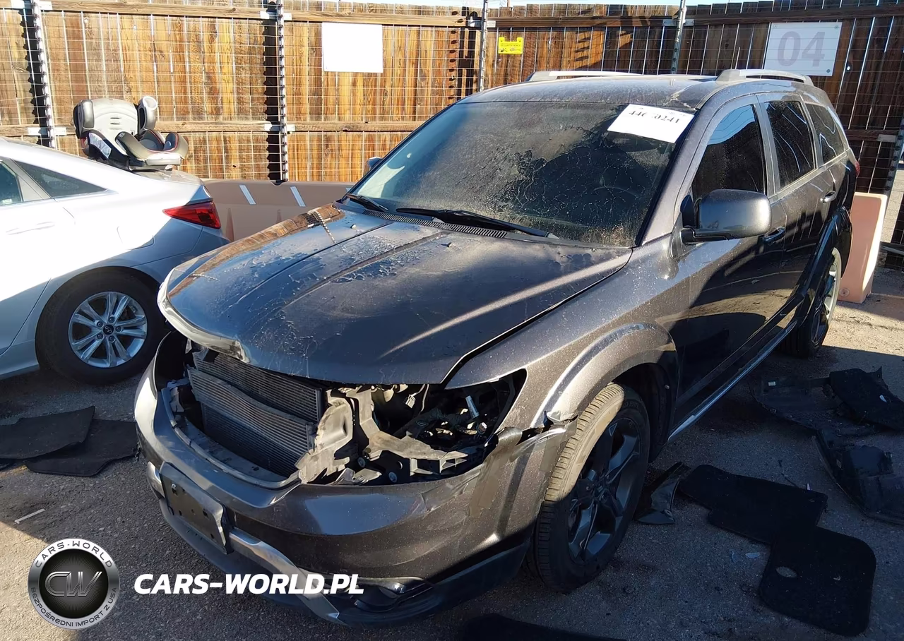 2019 Dodge Journey Crossroad Awd VIN:3C4PDDGG4KT841063 - 2