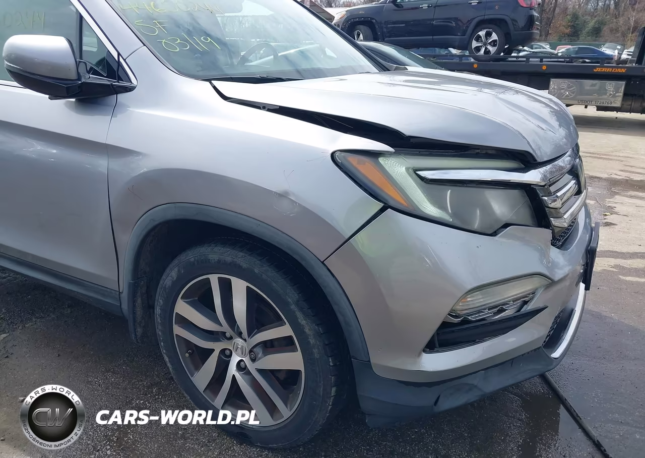 2016 Honda Pilot Elite VIN:5FNYF6H01GB027356 - 17