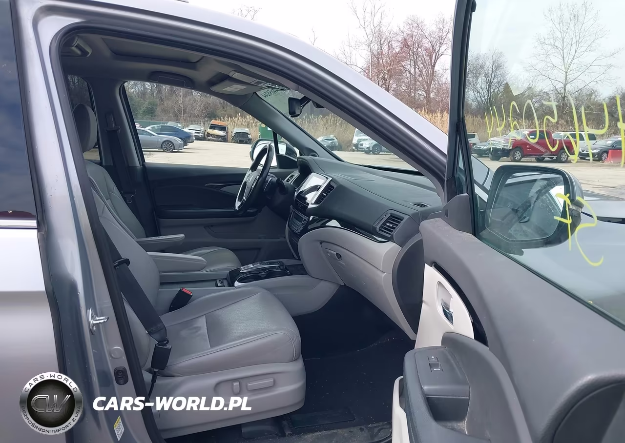 2016 Honda Pilot Elite VIN:5FNYF6H01GB027356 - 5