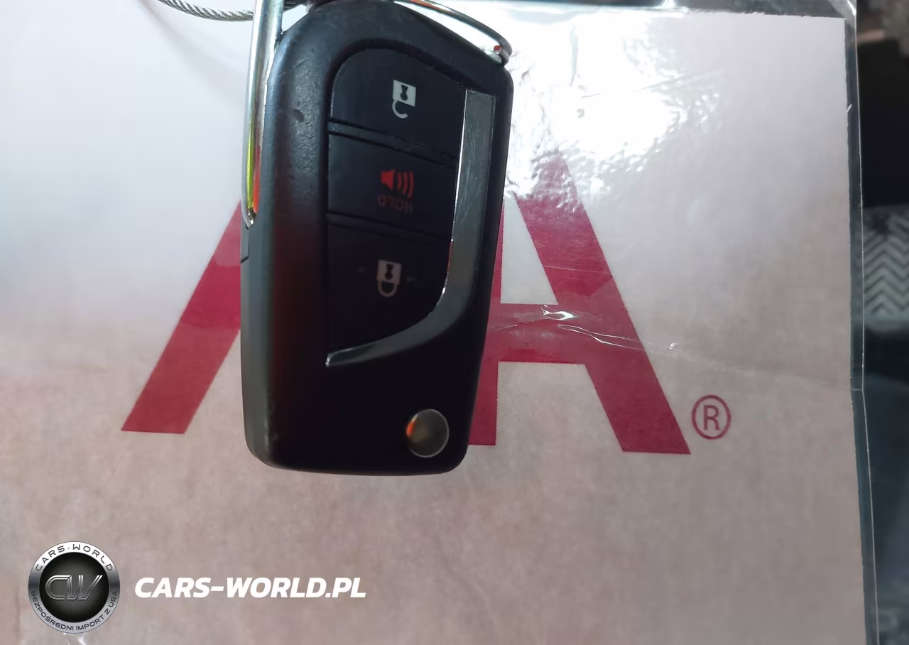 2021 Toyota C-Hr Le VIN:NMTKHMBX3MR139673 - 11
