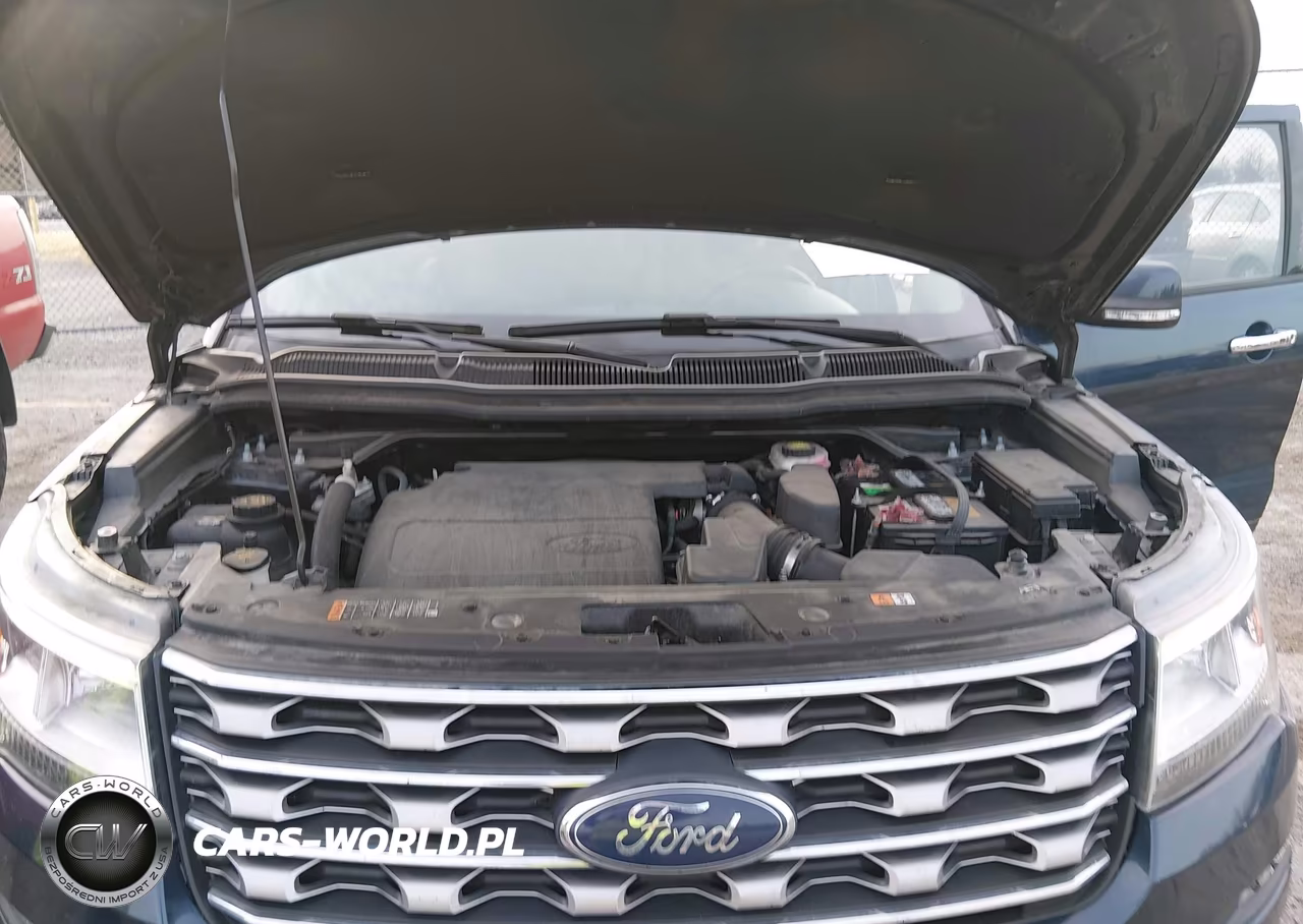 2017 Ford Explorer Limited VIN:1FM5K8F84HGE34870 - 10