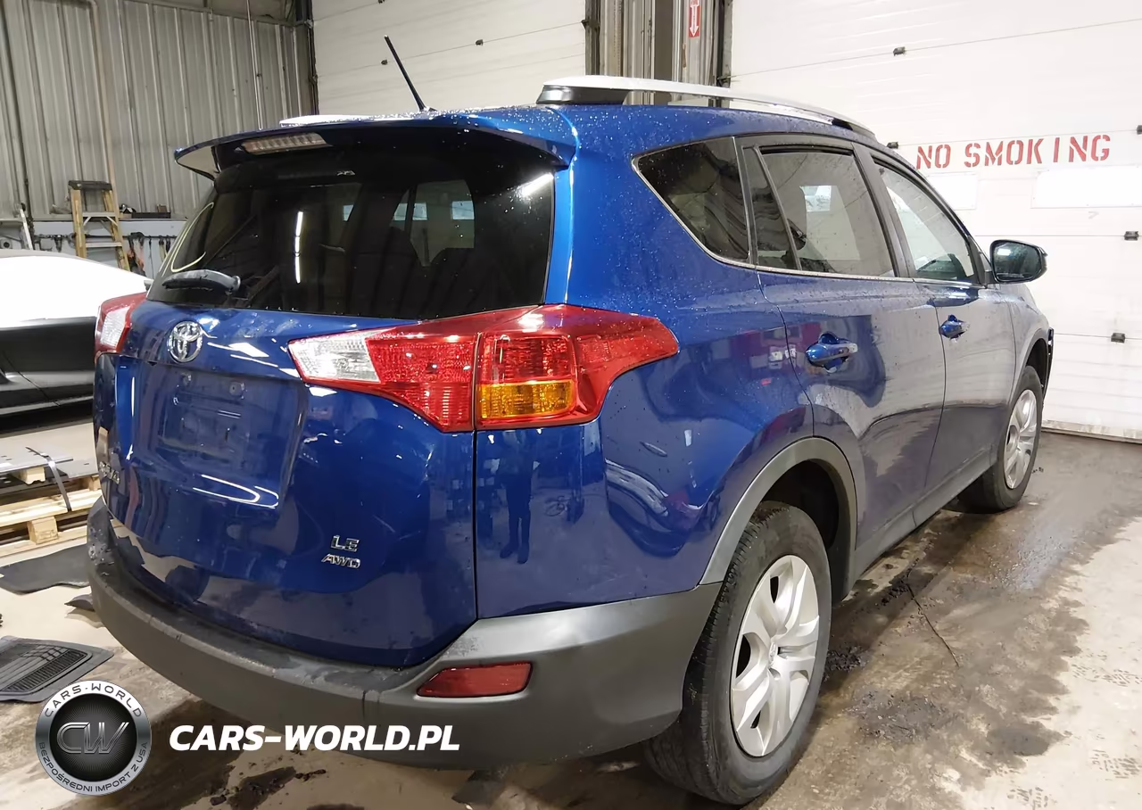 2015 Toyota Rav4 Le VIN:2T3BFREV0FW336767 - 4