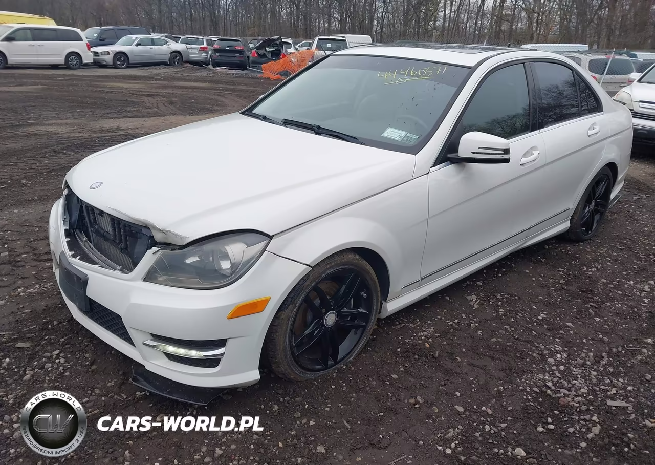 2012 Mercedes-Benz C 300 Sport 4Matic VIN:WDDGF8BB4CA623801 - 2