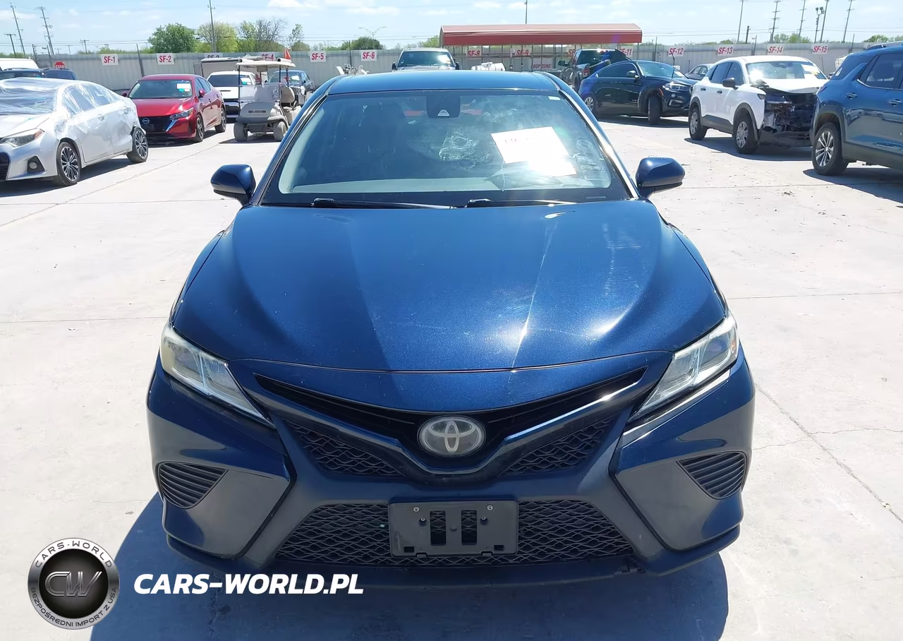 2018 Toyota Camry Se VIN:4T1B11HK3JU557993 - 13