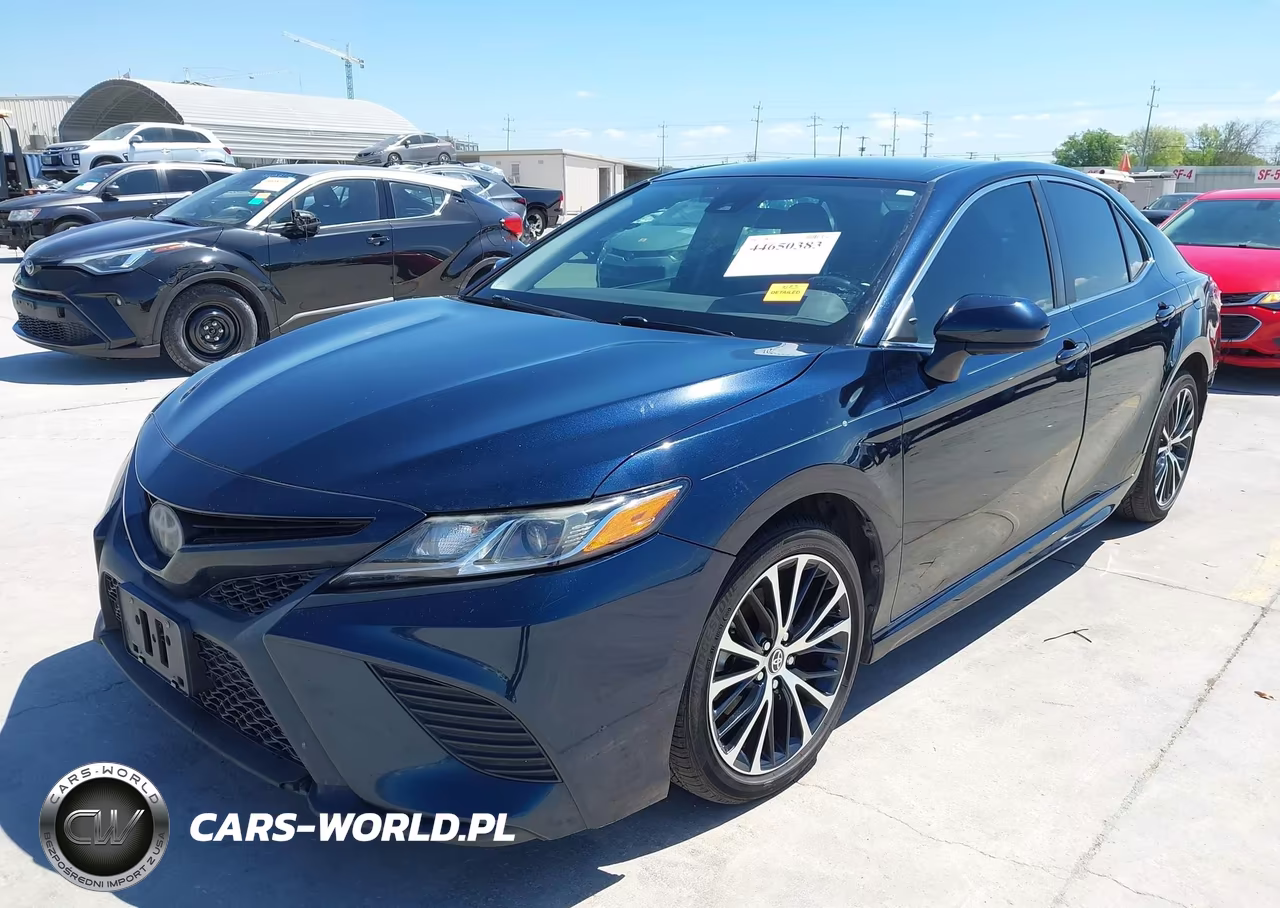 2018 Toyota Camry Se VIN:4T1B11HK3JU557993 - 2
