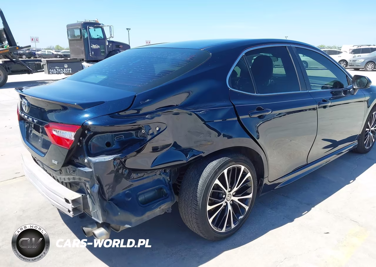 2018 Toyota Camry Se VIN:4T1B11HK3JU557993 - 6