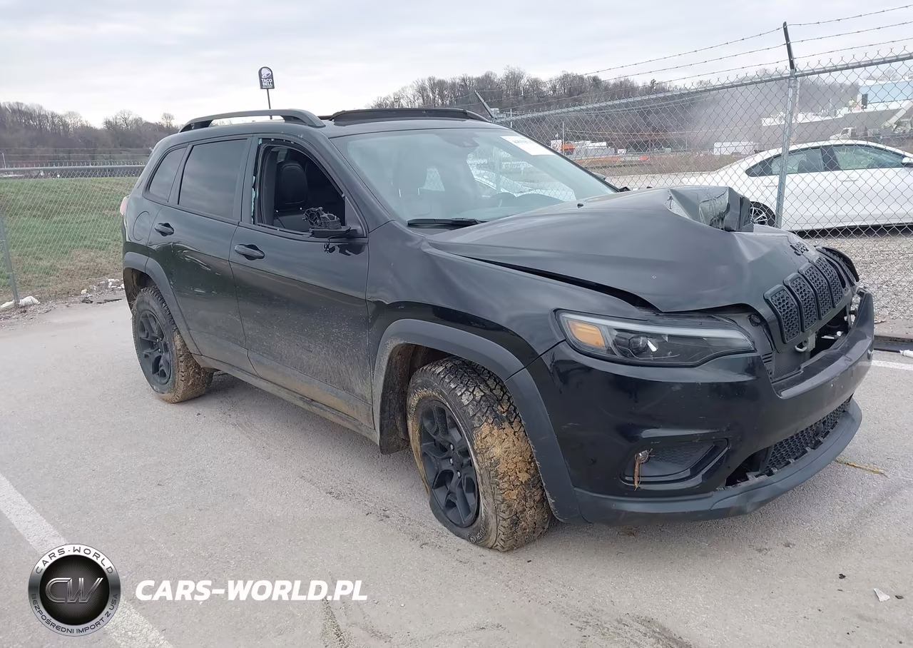 2022 Jeep Cherokee X 4X4