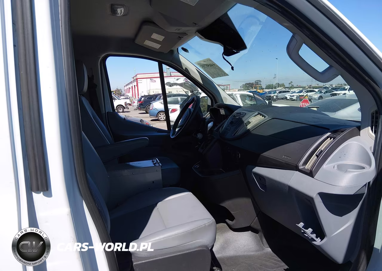 2018 Ford Transit-150 VIN:1FTYE2YM2JKB14644 - 5