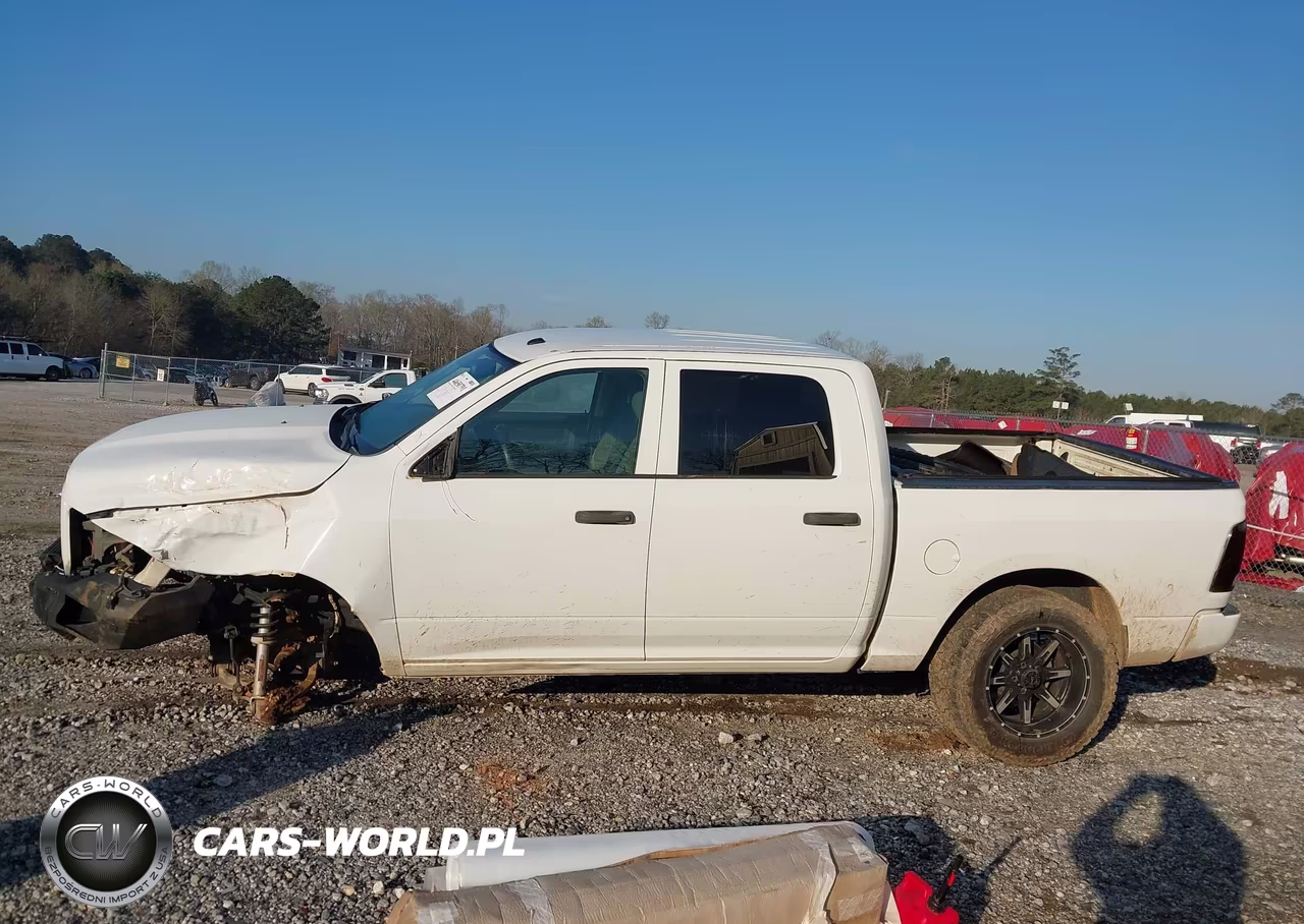 2016 Ram 1500 Express VIN:3C6RR7KT1GG148846 - 15
