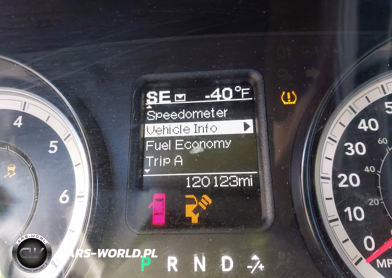 2016 Ram 1500 Express VIN:3C6RR7KT1GG148846 - 16