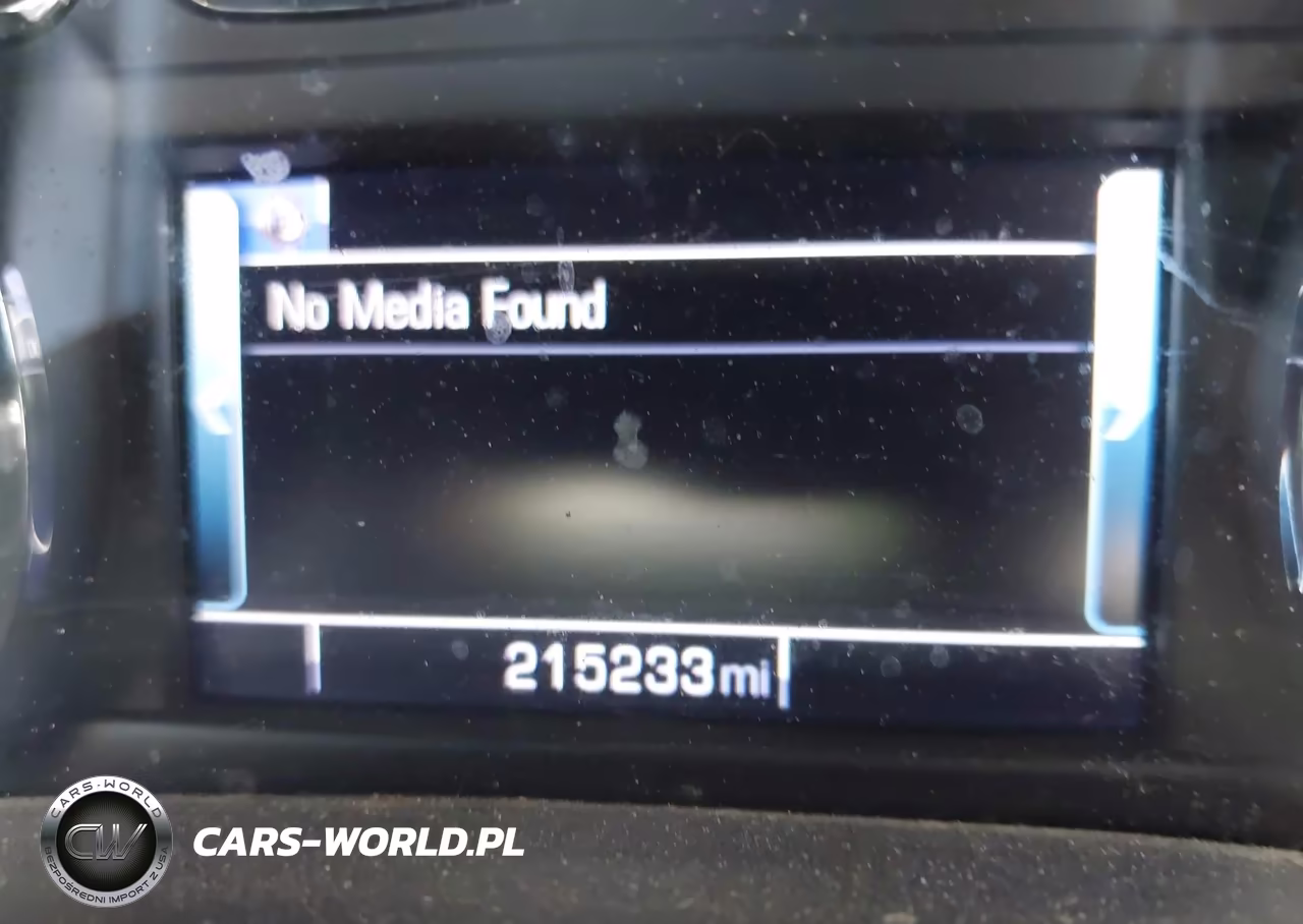 2018 Chevrolet Silverado 1500 1Lt VIN:3GCUKREC2JG152037 - 15