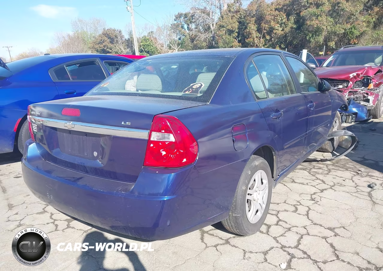 2007 Chevrolet Malibu Ls VIN:1G1ZS58F27F255014 - 4