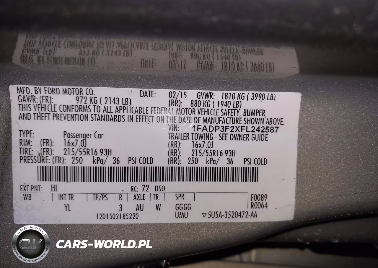 2015 Ford Focus Se VIN:1FADP3F2XFL242587 - 9