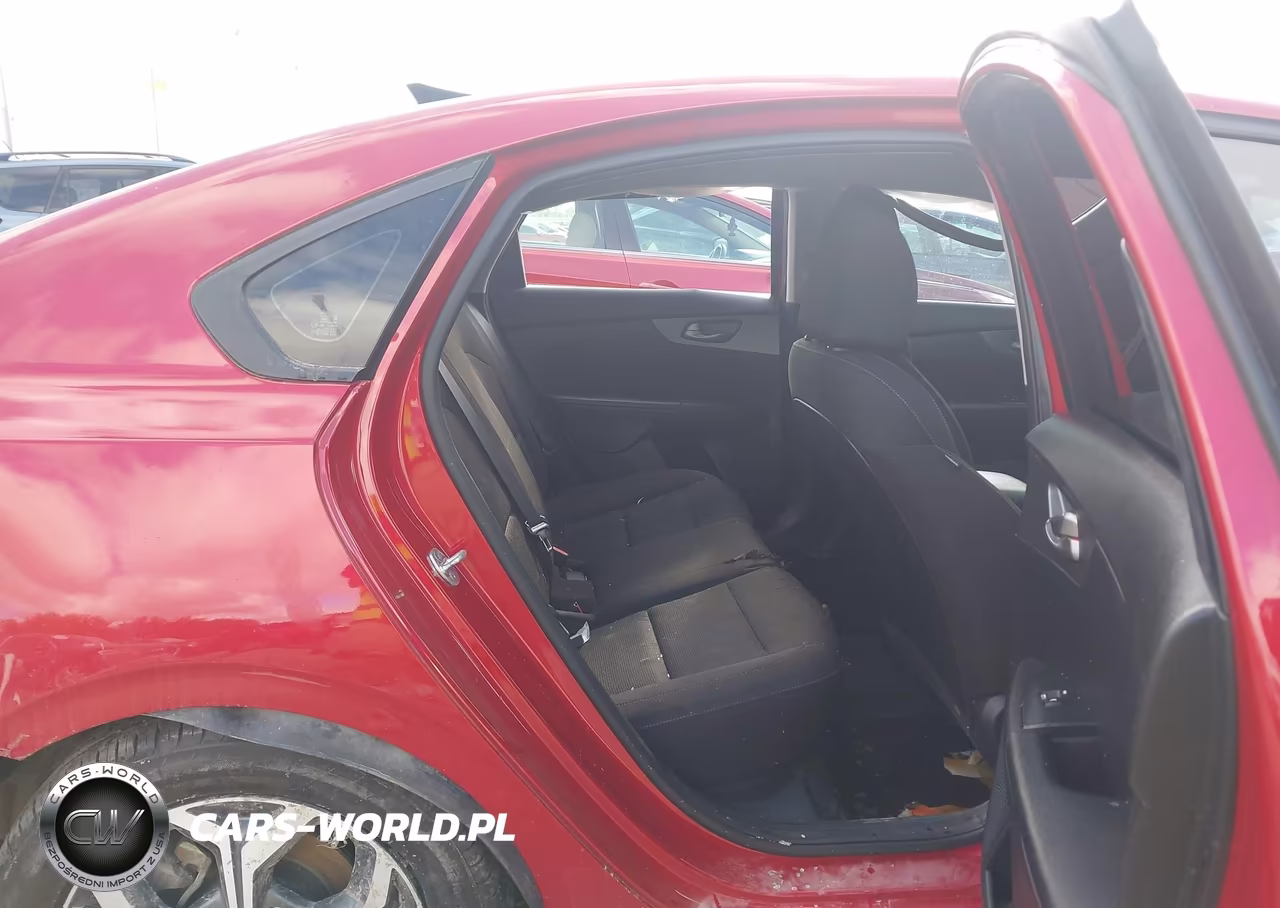 2021 Kia Forte Lxs VIN:3KPF24AD2ME340082 - 8