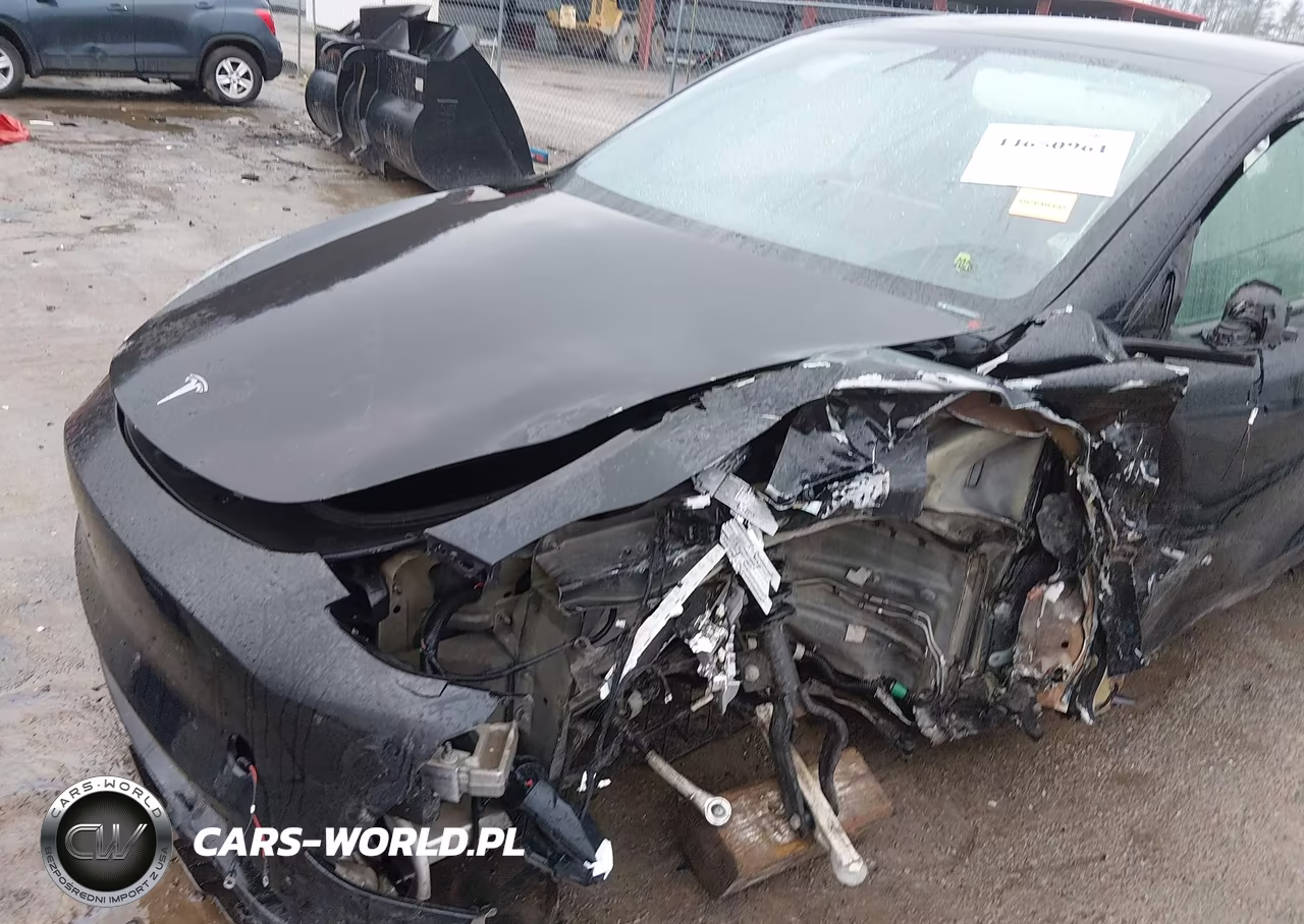 2021 Tesla Model Y Performance Dual Motor All-Wheel Drive VIN:5YJYGDEF4MF076153 - 6