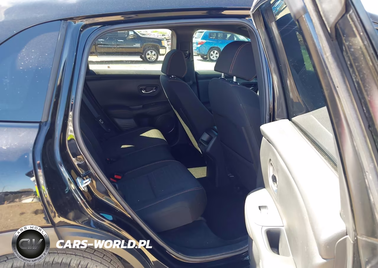 2023 Honda Hr-V 2Wd Sport VIN:3CZRZ1H5XPM729692 - 8