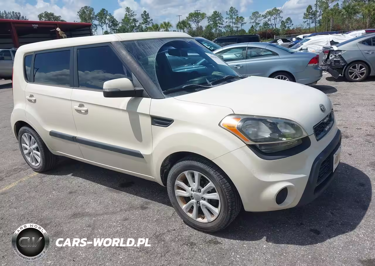 2013 Kia Soul +