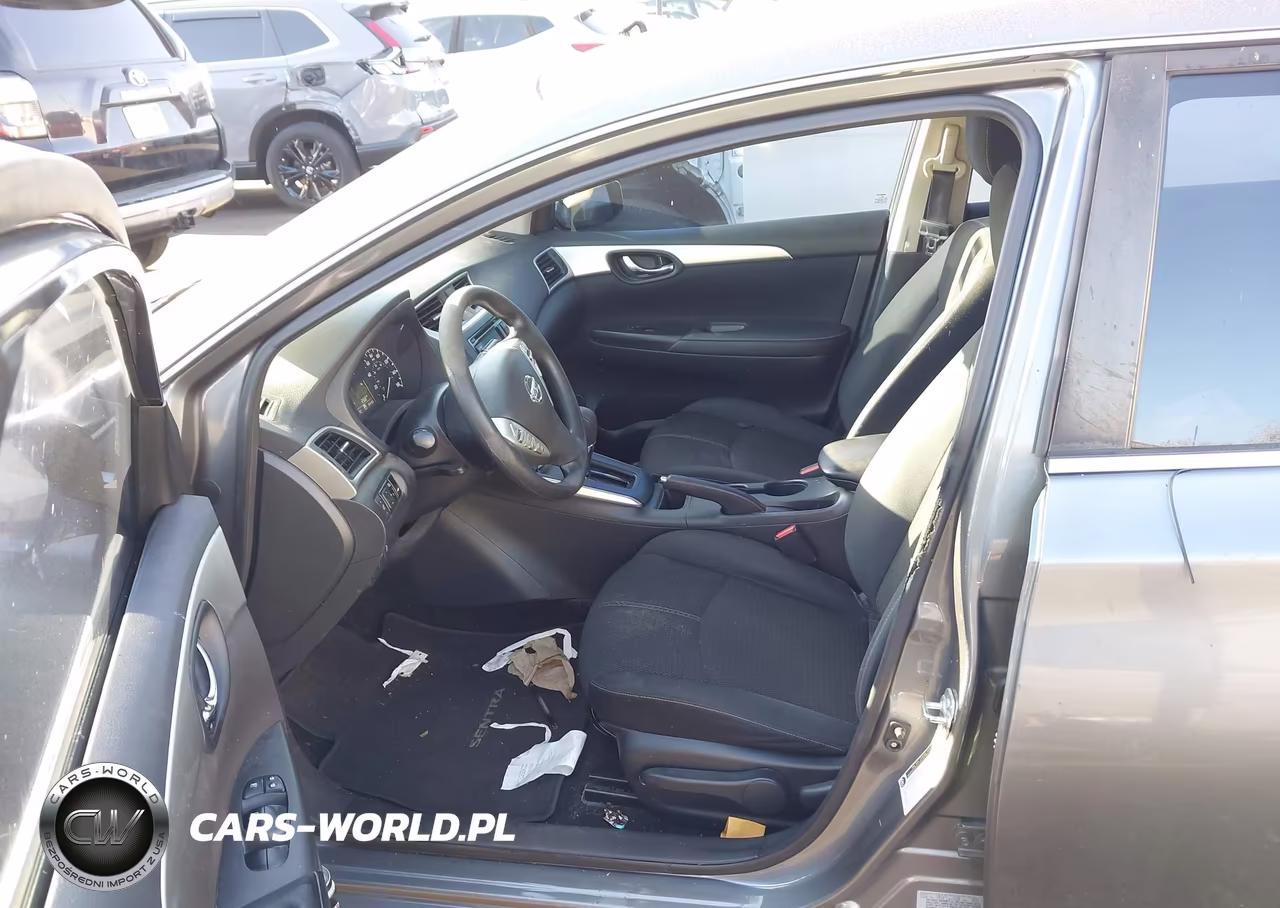 2017 Nissan Sentra S VIN:3N1AB7AP5HY397485 - 5