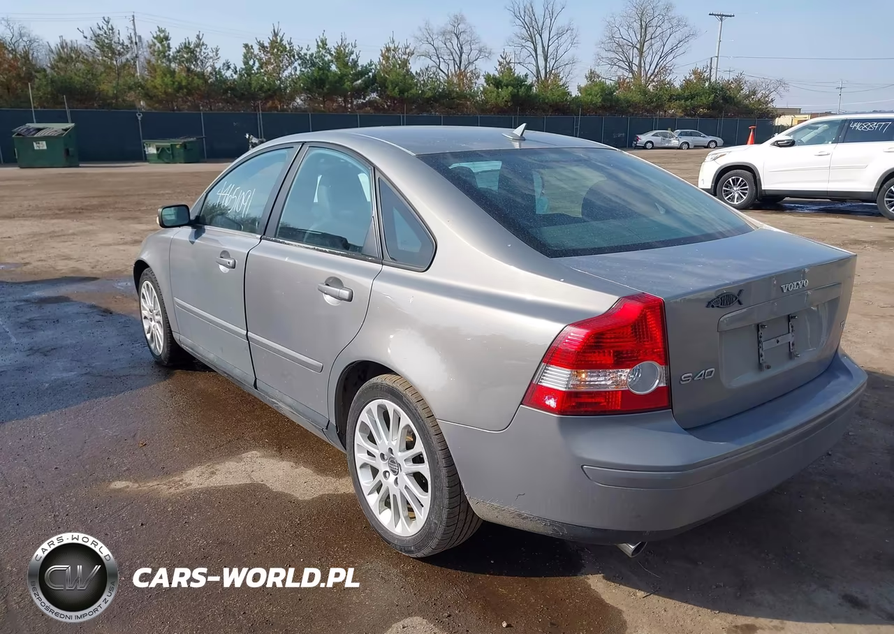2005 Volvo S40 T5 VIN:YV1MS682552075738 - 3