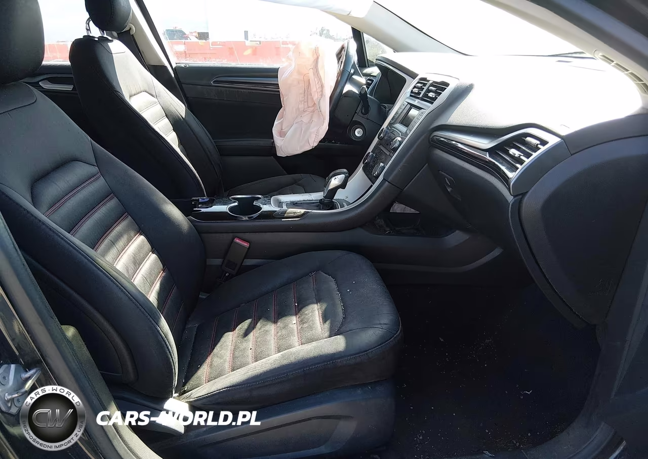 2014 Ford Fusion Se VIN:3FA6P0HD7ER306204 - 5