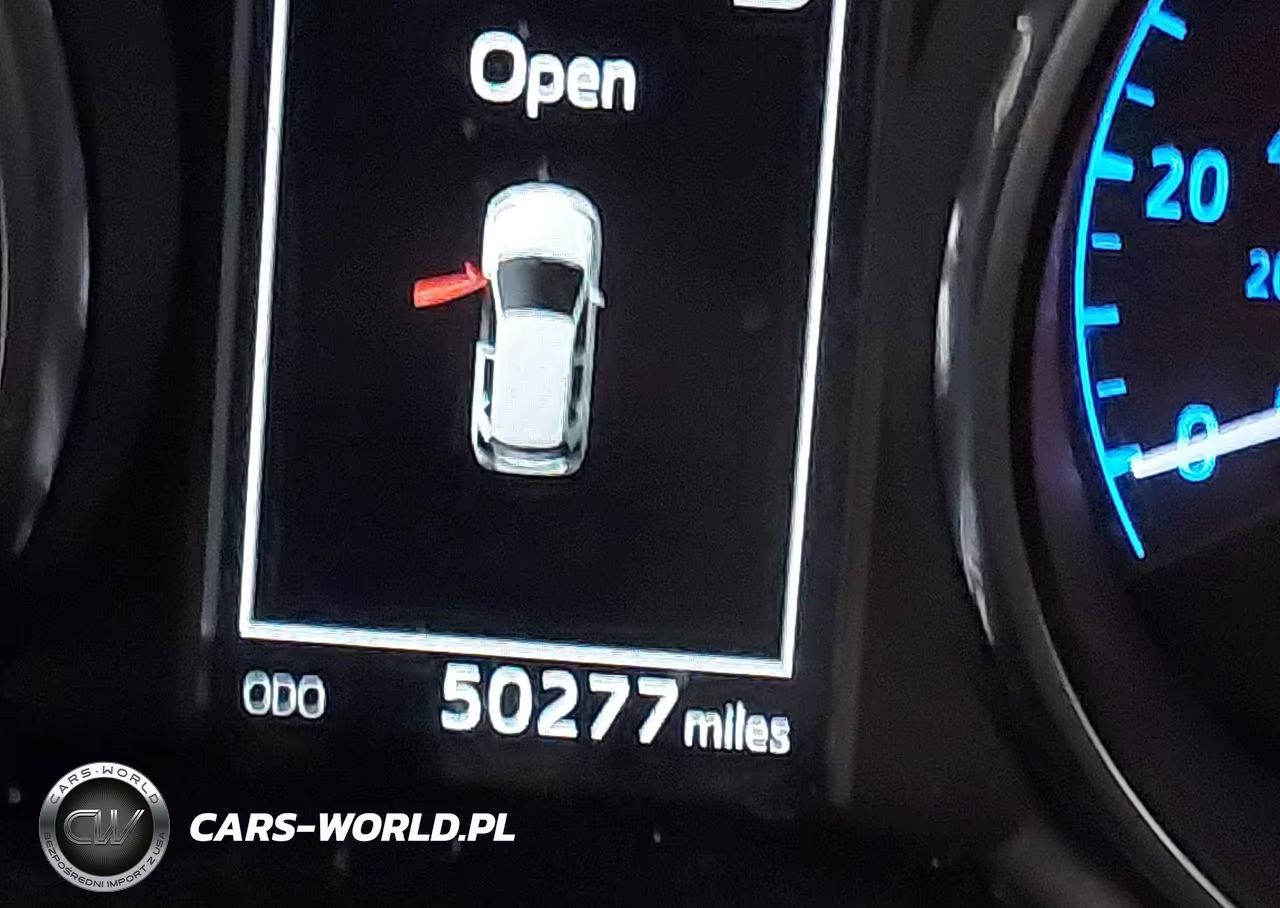 2017 Toyota Corolla Im VIN:JTNKARJE3HJ551822 - 16